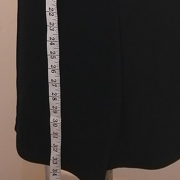 Sleeveless A-line dress - Picture 4 of 6